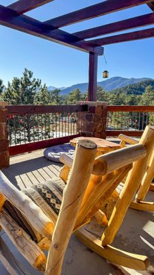 Instagram post by @neeshe