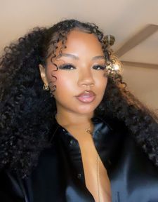 Instagram post by @nikikoburnett