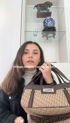 Instagram post by @nikpollina_