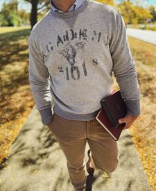 Instagram post by @oxfordandchino