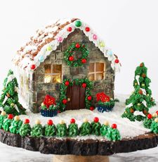 Instagram post by @paintingwithbuttercream