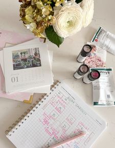 Instagram post by @peachestopearls