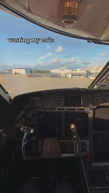 Instagram post by @pilotshauna