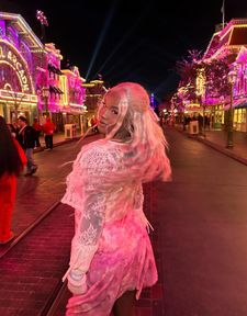 Instagram post by @pink_neinu