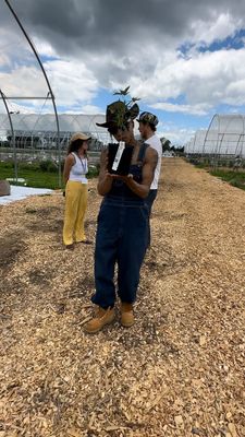 Instagram post by @pleaselookatmyas