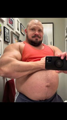 Instagram post by @prestonbrok