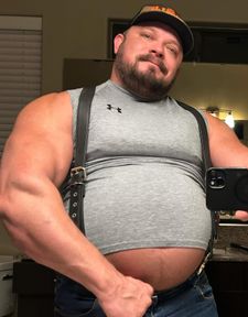 Instagram post by @prestonbrok