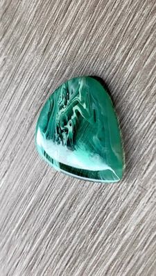 Instagram post by @prisarianzi