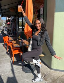 Instagram post by @rebeccaarianne