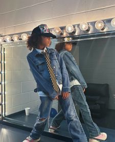 Instagram post by @redcarpetgirlz