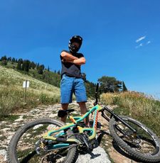 Instagram post by @rowdyflow