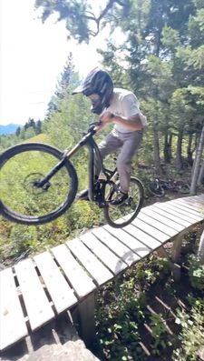 Instagram post by @rowdyflow