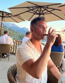 Instagram post by @ryan.kaplan