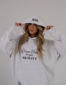 Instagram post by @samanthaarandazzo