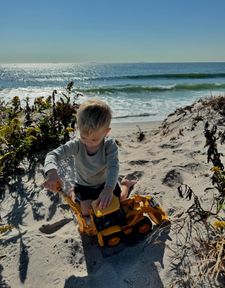 Instagram post by @samanthaaugeri