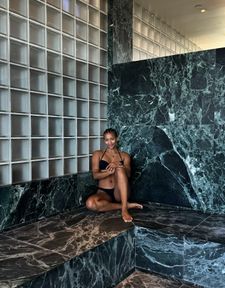 Instagram post by @shanikahillocks