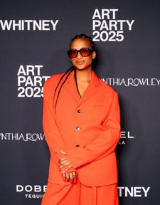 Instagram post by @shanikahillocks