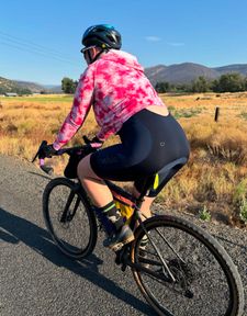 Instagram post by @shannonthecyclist
