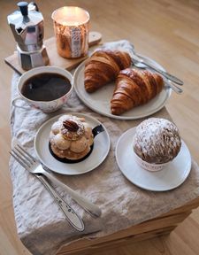 Instagram post by @shelleyhoh_