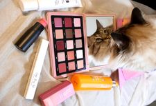 Instagram post by @shmoopyreviews