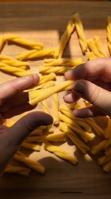 Instagram post by @sincerelypasta
