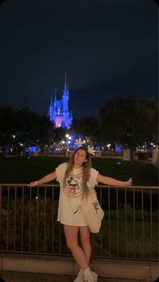 Instagram post by @small_wings