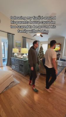 Instagram post by @stayathomegays