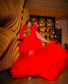 Instagram post by @stylishcurves