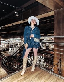 Instagram post by @subtlyextravibes