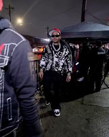 Instagram post by @swtee263