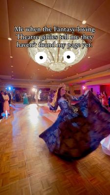 Instagram post by @tallglassofcline