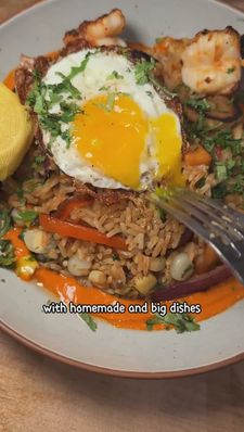 Instagram post by @the.eatgirl