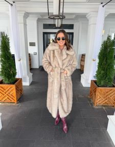 Instagram post by @the_longweekender