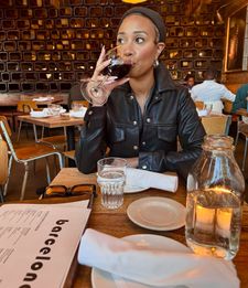 Instagram post by @thealexjane