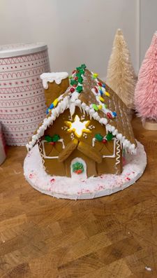 Instagram post by @thejonnycakes