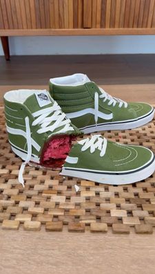 Instagram post by @thejonnycakes