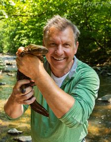 Instagram post by @thekrattbrothers