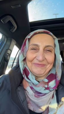 Instagram post by @thereal.tarajoon