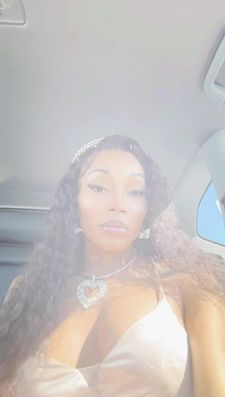 Instagram post by @therealbenzina