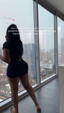 Instagram post by @therealxcece