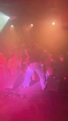 Instagram post by @tomthemailman