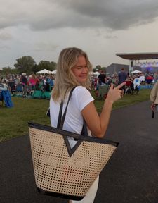 Instagram post by @torishilney