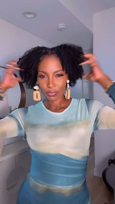 Instagram post by @toyacosbey