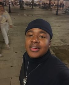 Instagram post by @troycetv