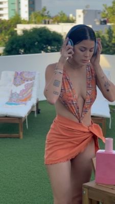 Instagram post by @valeriadelrey