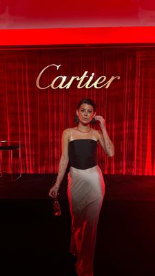 Instagram post by @valeriadelrey