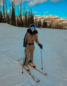 Instagram post by @velvetbrumby