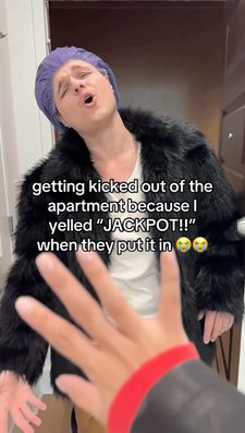 Instagram post by @wholewheatpeet