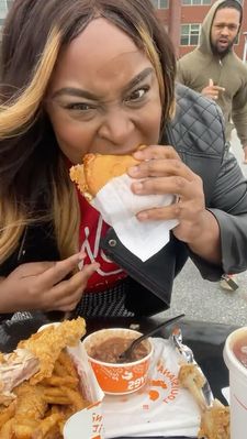 Instagram post by @willnjaeeats