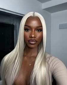 Instagram post by @yesimshay_